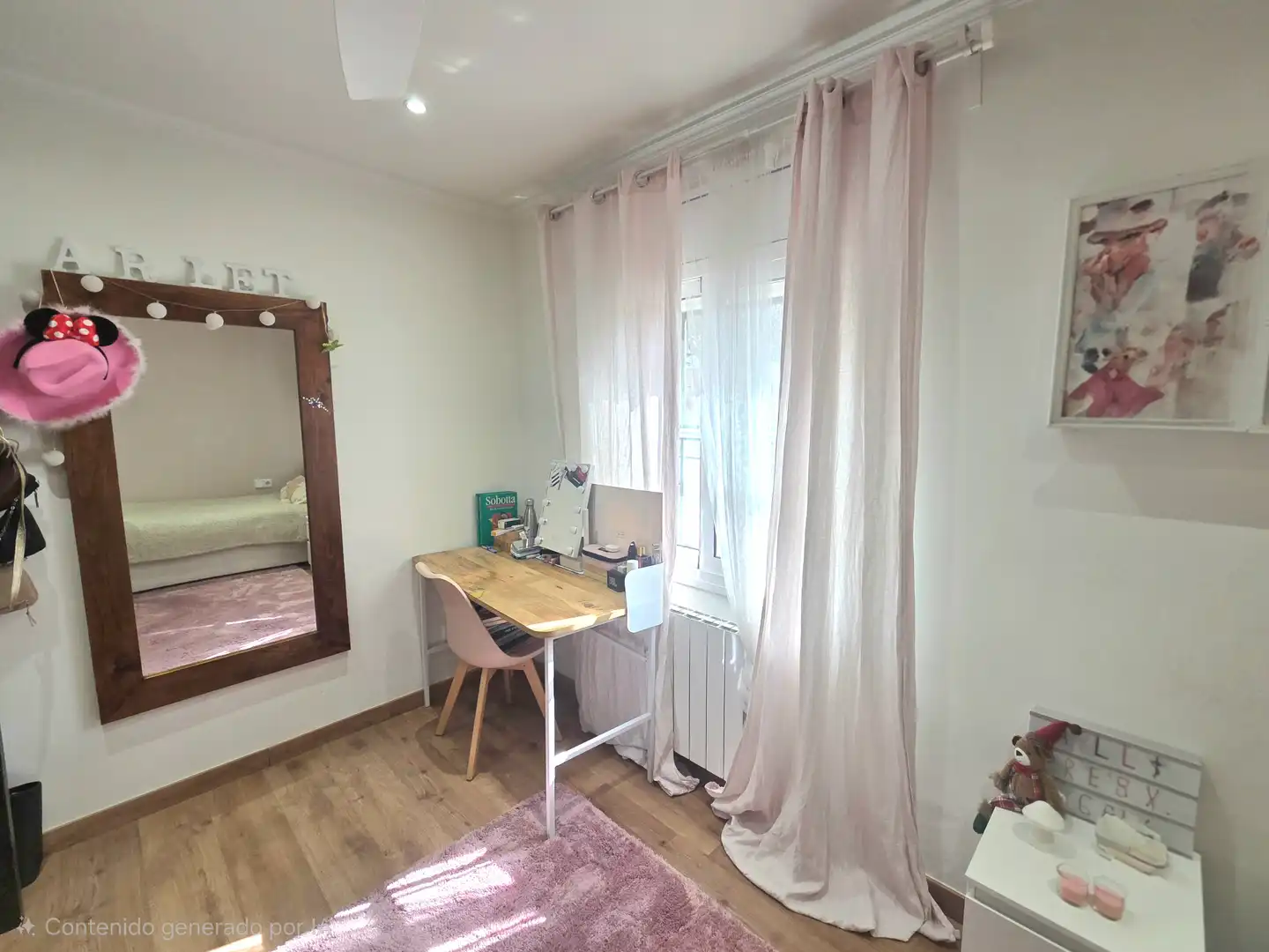 Dormitori de Casa adosada en venda en Cerdanyola del Vallès amb Aire condicionat, Calefacció i Jardí privat