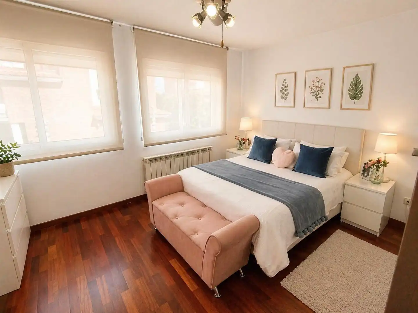 Bedroom of Detached homes for sale in Cambrils  with Parquet flooring, Terrace and Community pool