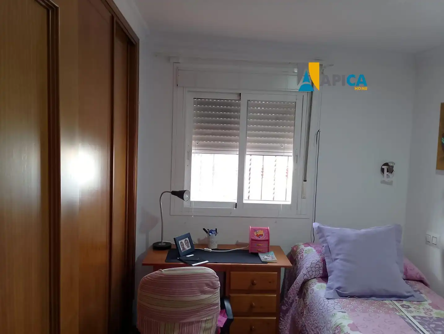 Habitación de Casa adosada en venta en Barbate con Terraza y Amueblado