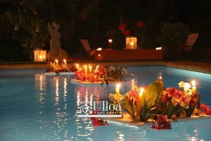 Piscina de Casa o xalet en venda en Alicante / Alacant amb Jardí privat, Terrassa i Traster