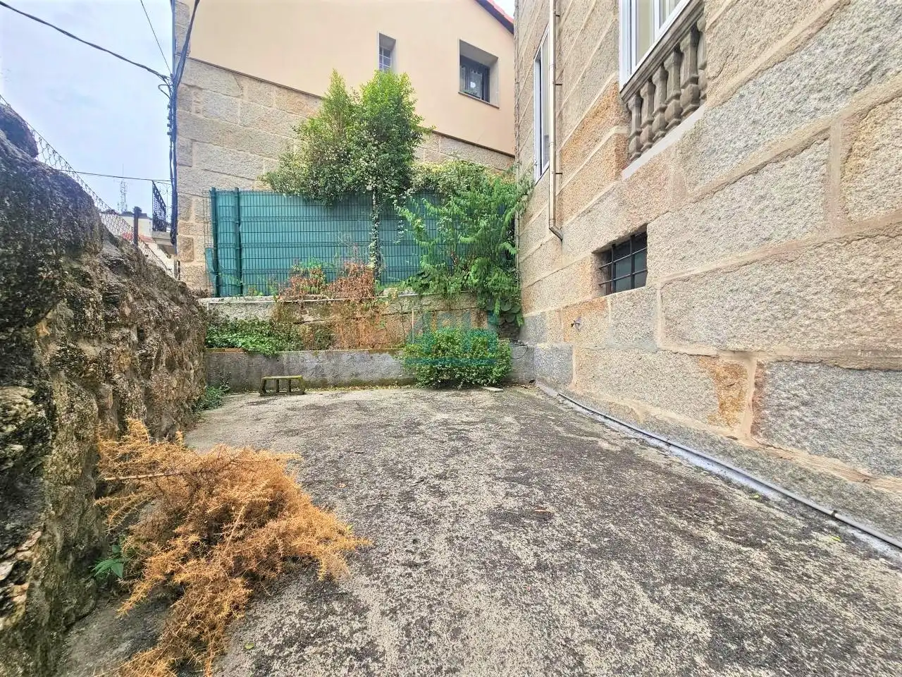 Garden of Buildings for sale in Ourense Capital 