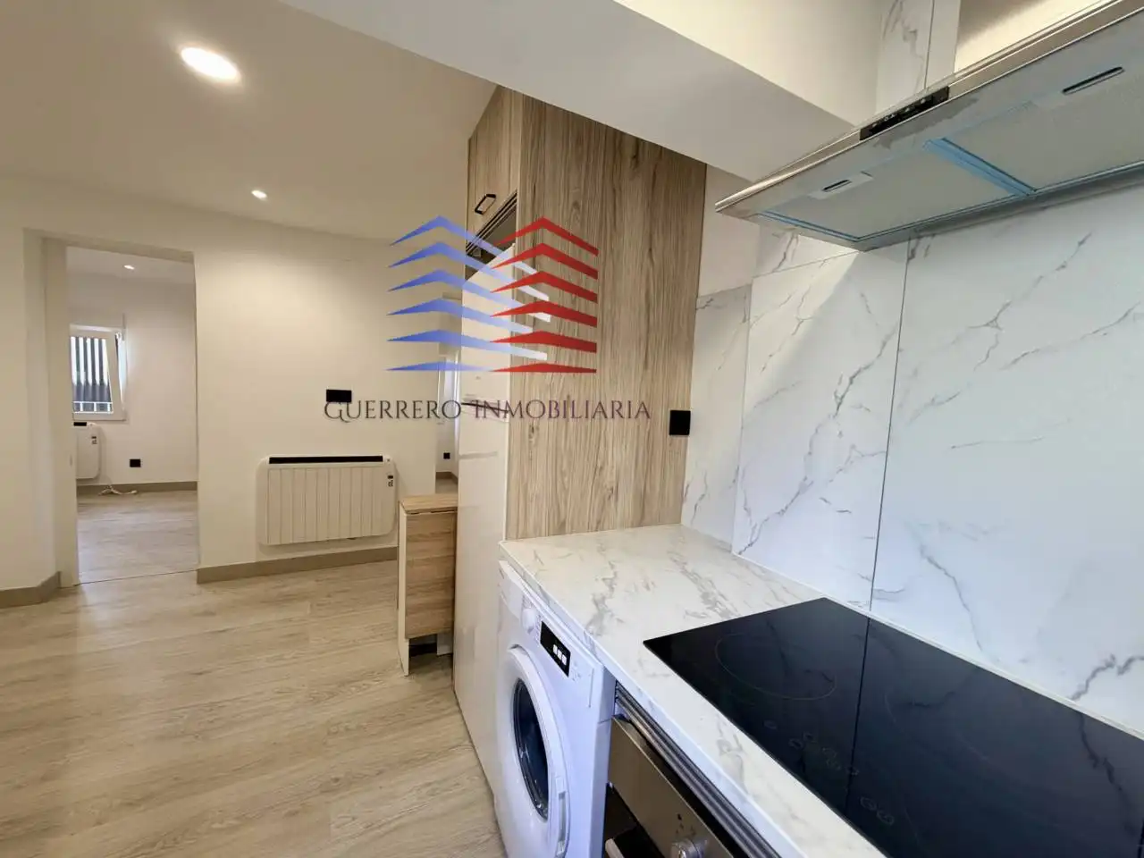 Kitchen of Flat for rent in Ourense Capital   with Heating, Storage room and Furnished