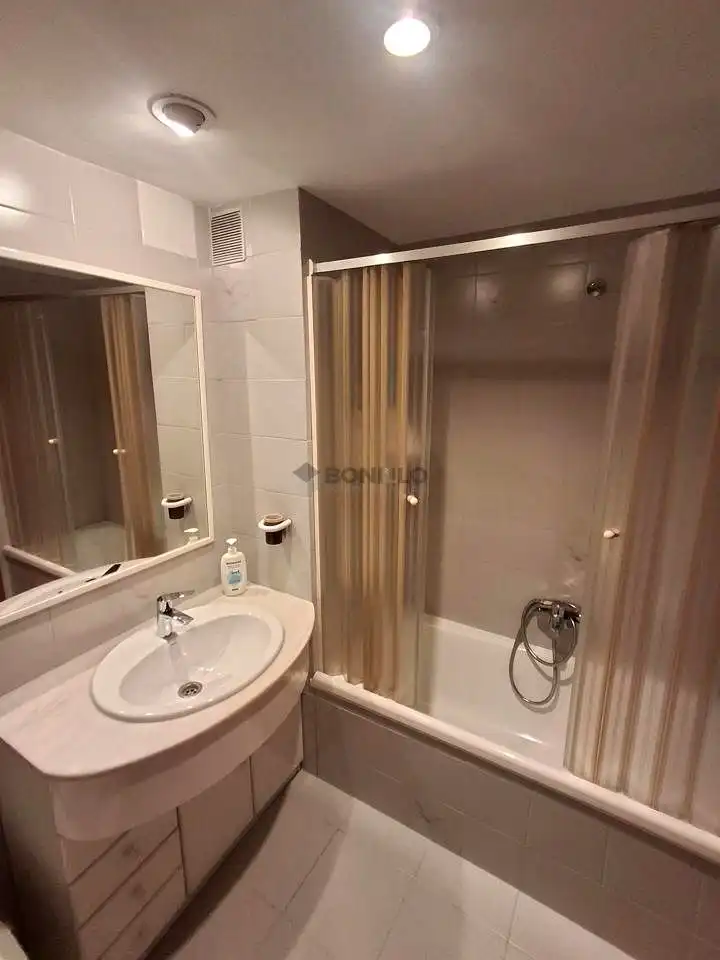 Bathroom of Flat for rent in Centro