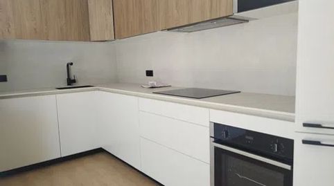 Photo 5 of Flat for rent in Carrer D'àngel Guimerà, Santa Eulàlia, L'Hospitalet de Llobregat