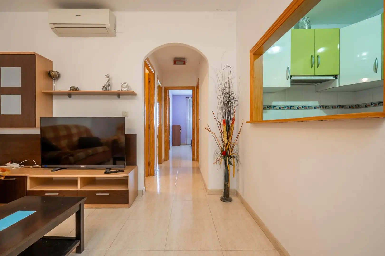 Sala d'estar de Pis en venda en Churriana de la Vega amb Piscina comunitària