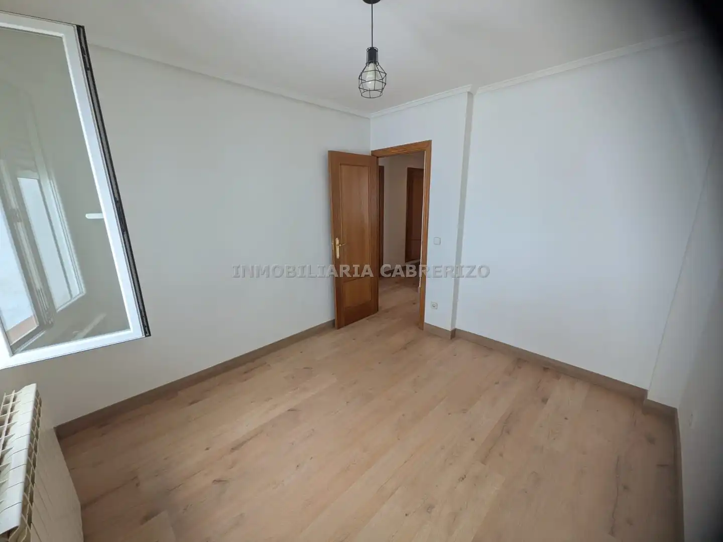 Habitación de Apartamento en venta en  Logroño con Calefacción, Parquet y Terraza