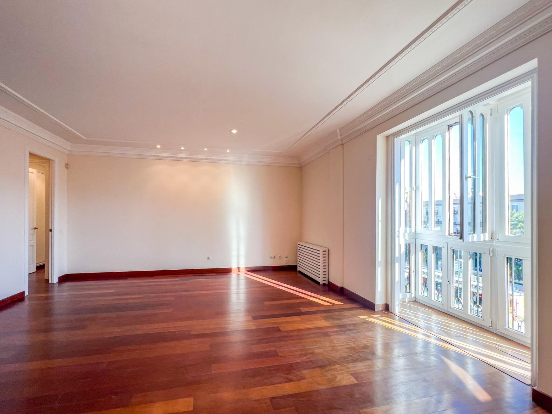 Flat for sale in Plaza REINA, 8, La Seu