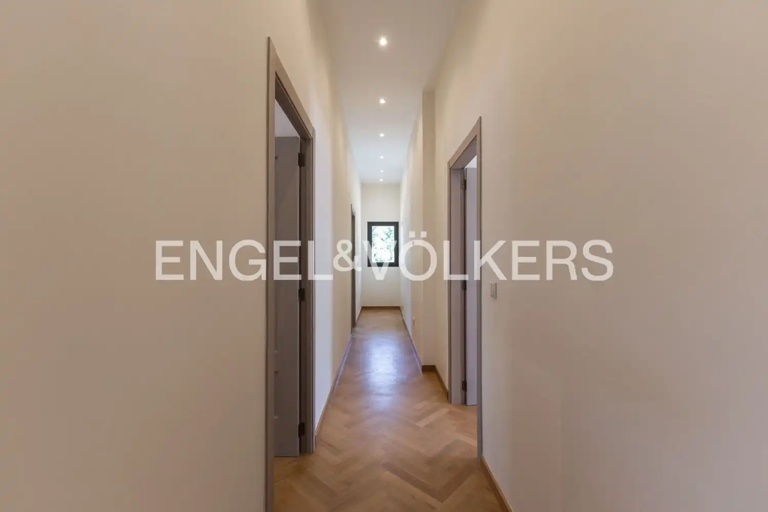 Casa o xalet de lloguer a Avinguda Acàcies, Campolivar