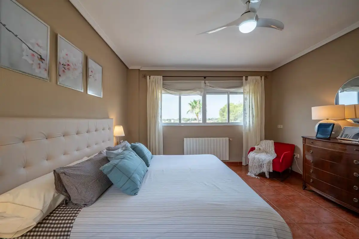 Villa mit Terrasse zum Verkauf in Los Girasoles, imagen 35