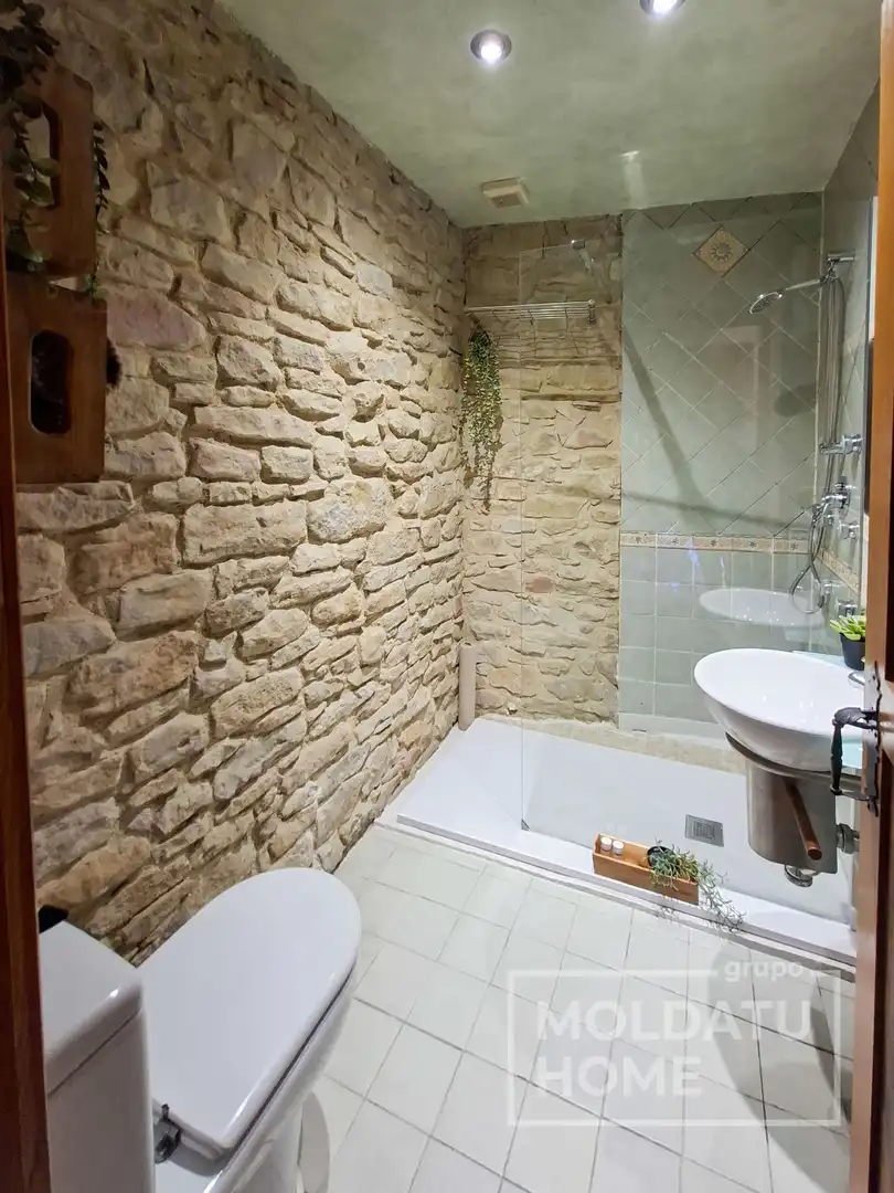 Casa con jardín en venta en Leoz / Leotz, imagen 13
