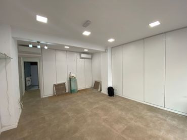 Local comercial en alquiler en Calle de Mossèn Jaume Soler i Puigvert