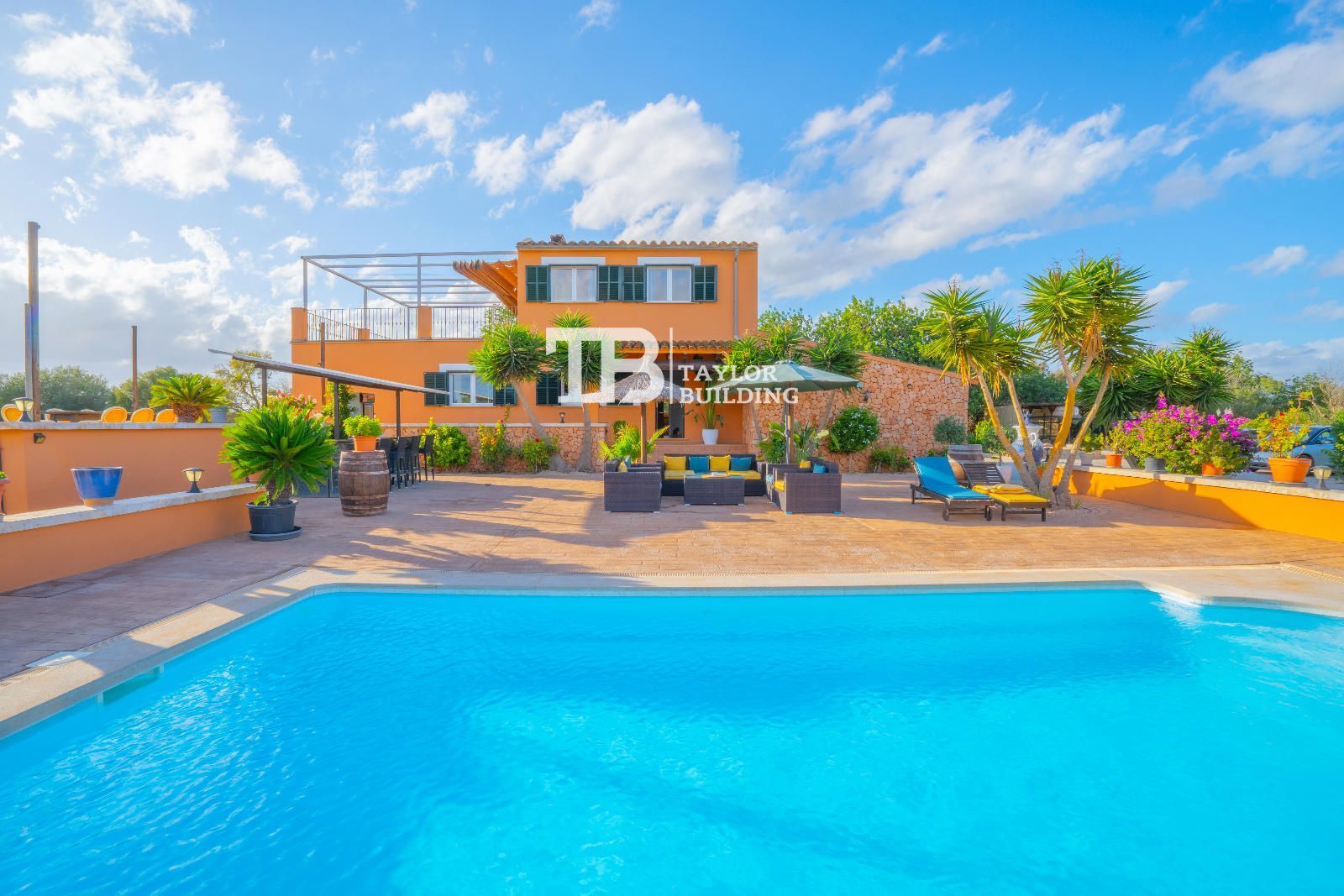 Vista exterior de Casa o xalet en venda en Campos amb Aire condicionat, Calefacció i Jardí privat
