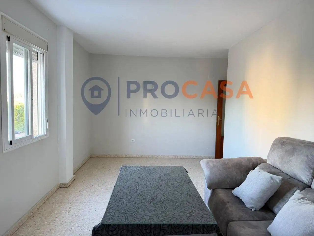 Piso en venta en Avenida Dolores Ibárruri, imagen 4