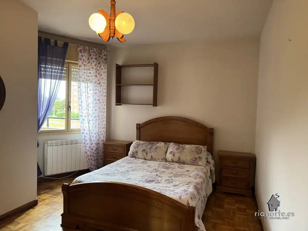 Habitación de Piso en venta en Ribadesella con Calefacción