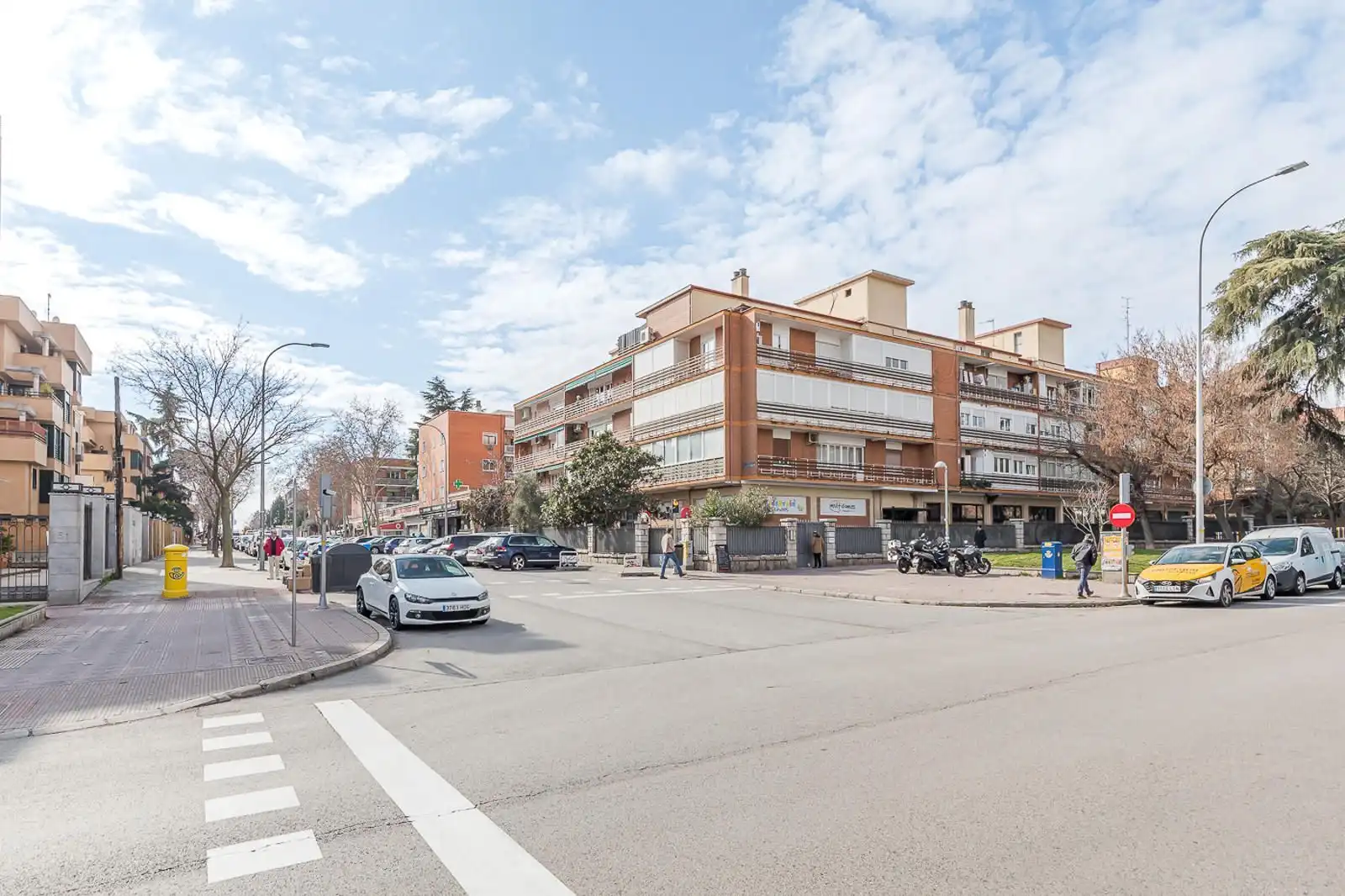 Exterior view of Flat for rent in Madrid  with Air Conditioner