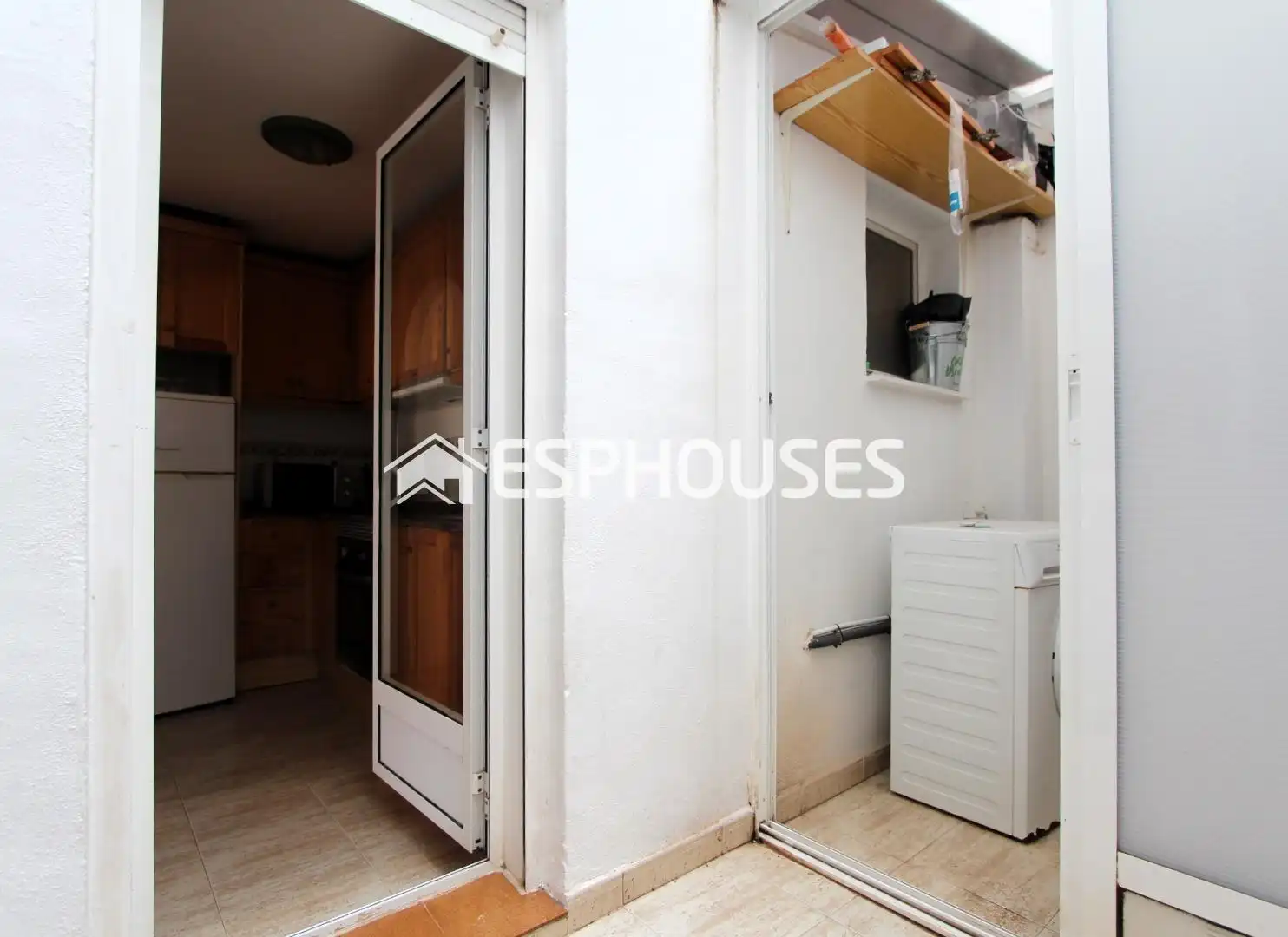 Cocina de Apartamento en venta en Guardamar del Segura con Aire acondicionado, Balcón y Piscina comunitaria