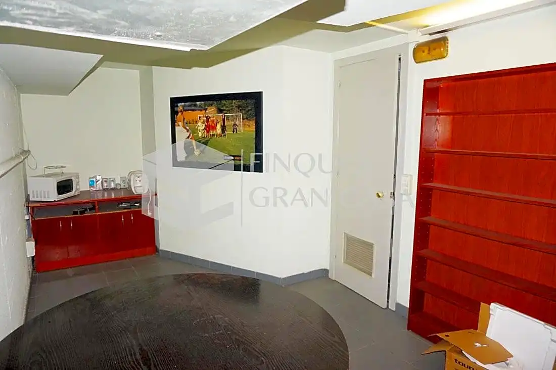 Local comercial en venda a Maria Palau, imagen 20