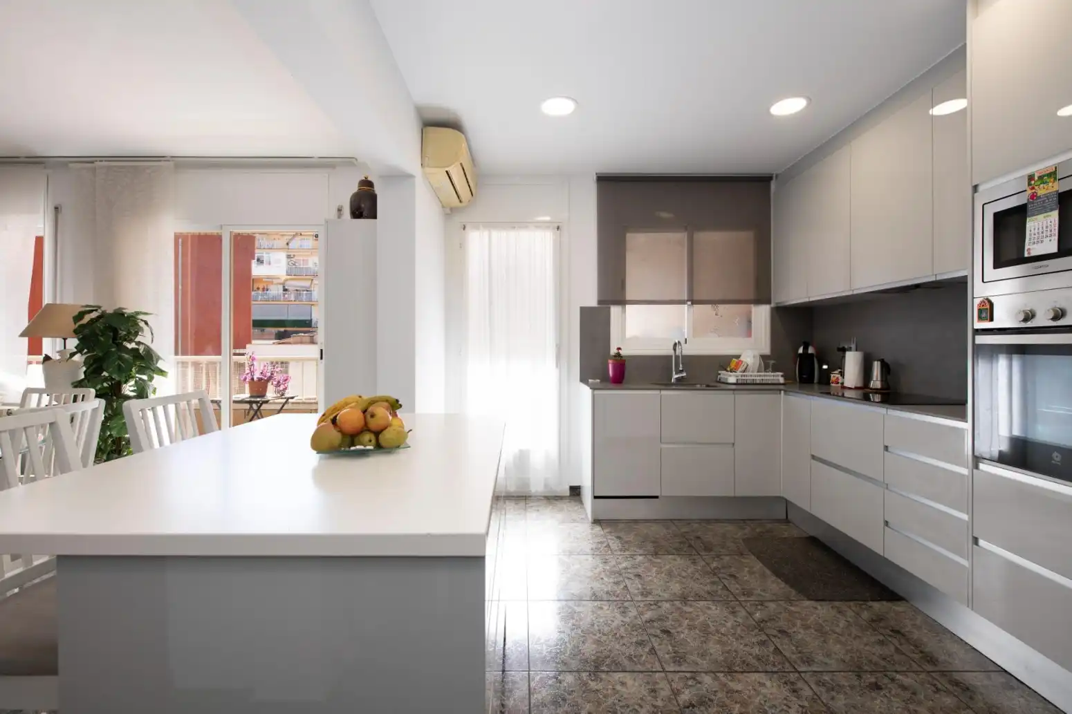 Kitchen of Flat for sale in Castelldefels