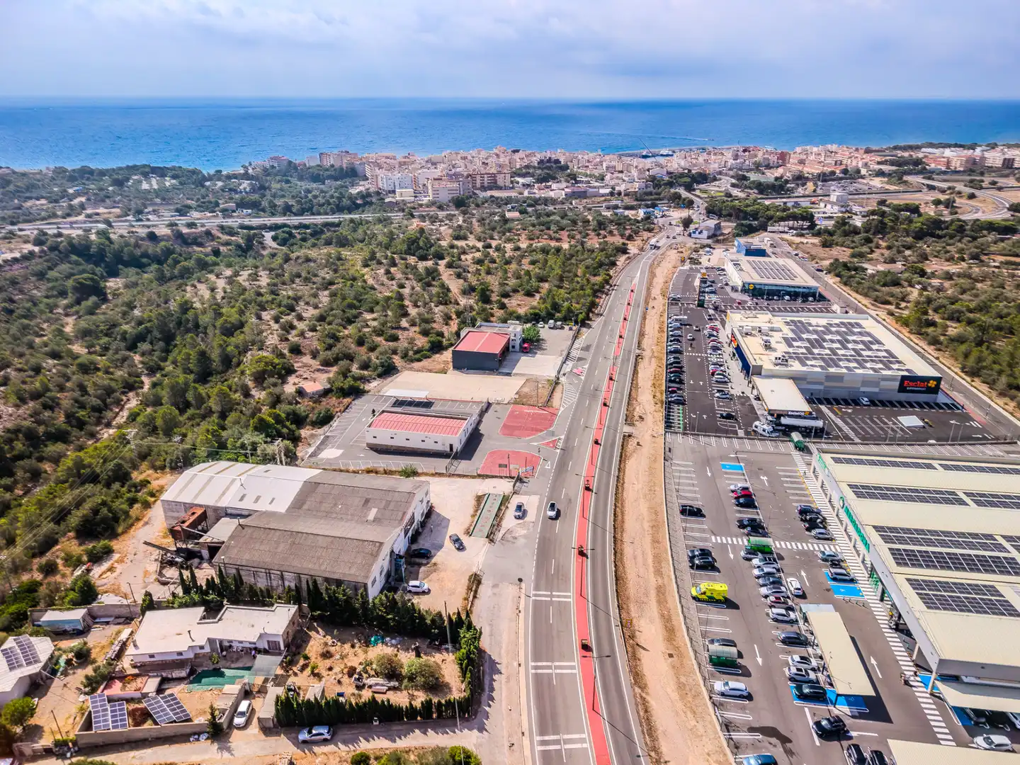 Vista exterior de Casa o xalet en venda en L'Ametlla de Mar  amb Calefacció, Jardí privat i Terrassa
