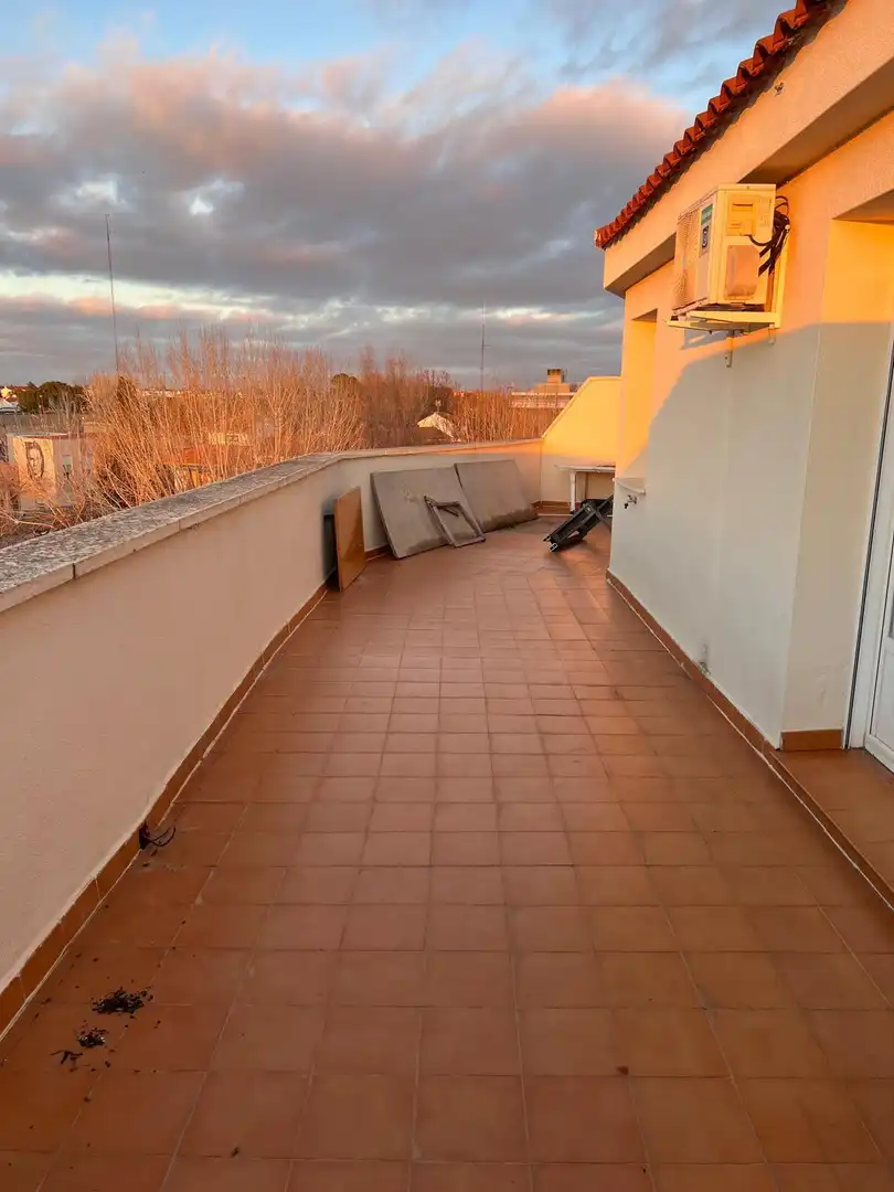 Àtic amb terrassa en venda a Quintanar de la Orden, imagen 3