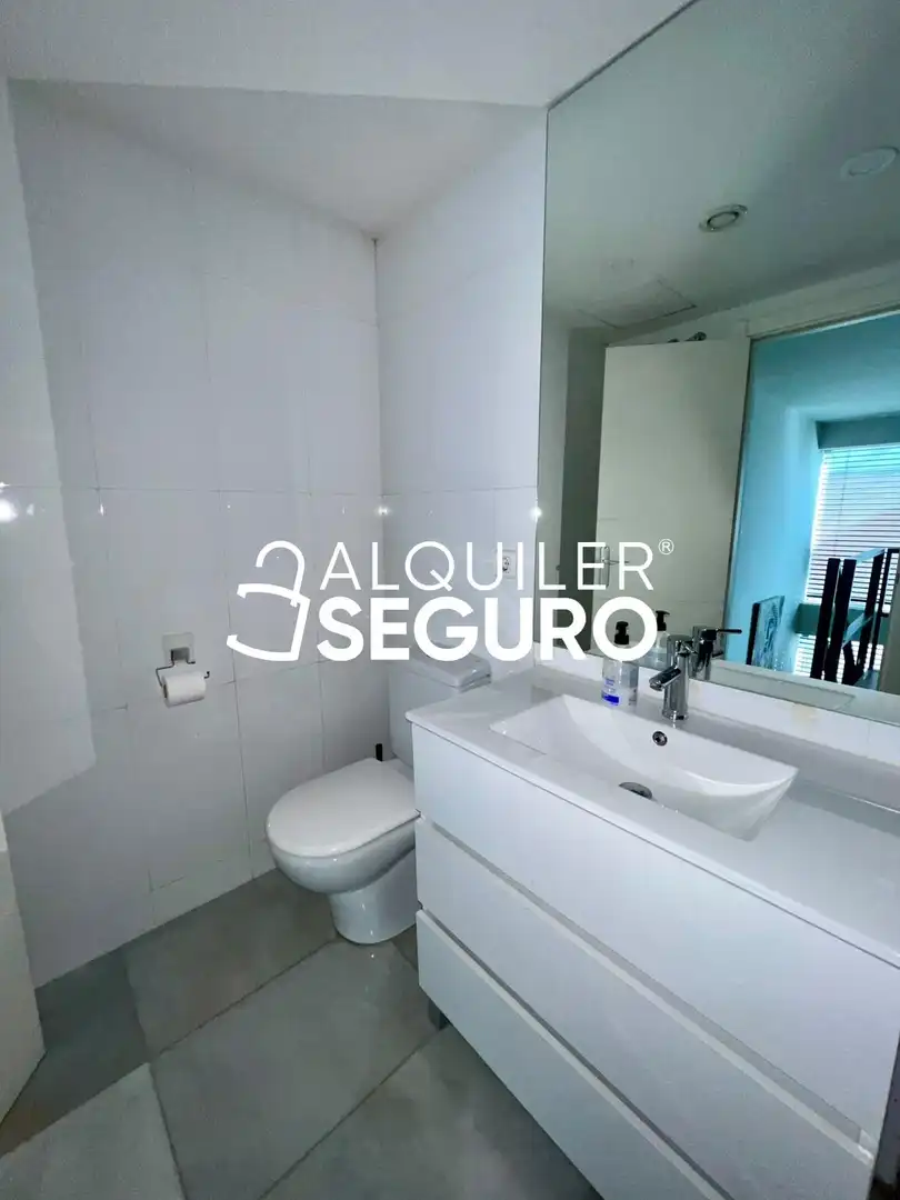 Loft de lloguer a de Fuencarral, Zona Industrial