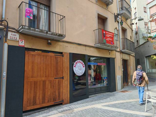 Edificio en Venta en Olot