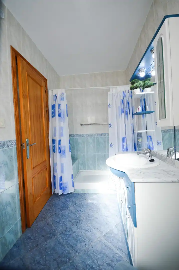Badezimmer von Wohnung zum Verkauf in Benahadux mit Klimaanlage, Heizung und Terrasse