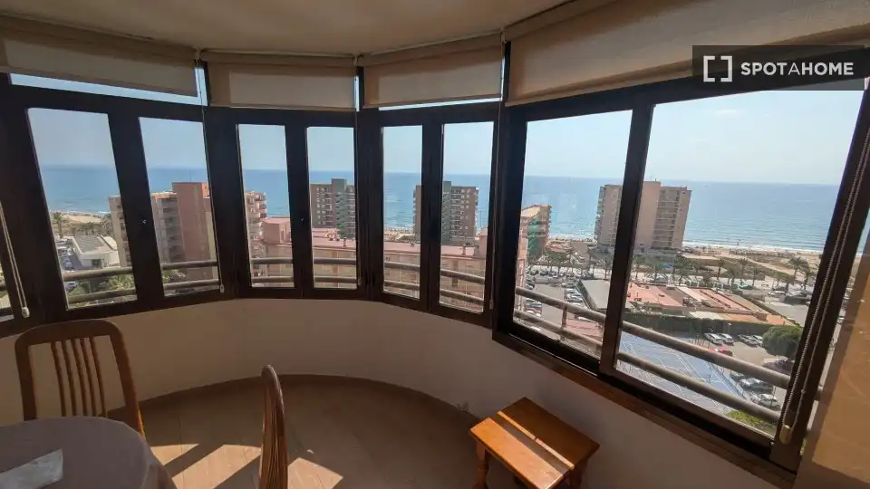 Bedroom of Apartments for share in Elche / Elx  with Air Conditioner, Terrace and Furnished