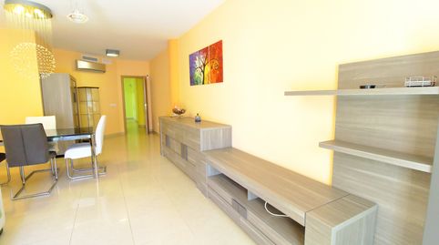 Foto 3 de Piso en venta en Carrer D'agustina D’aragó, Núcleo Urbano, La Pobla de Vallbona