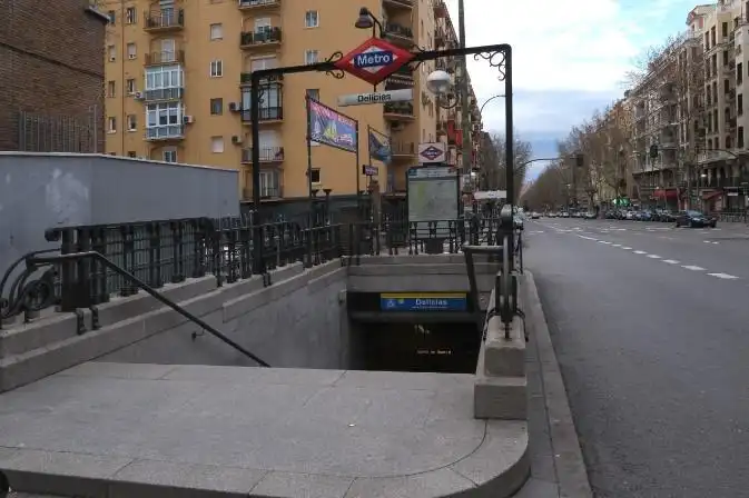 Vista exterior de Pis en venda en Madrid amb Aire condicionat, Calefacció i Moblat