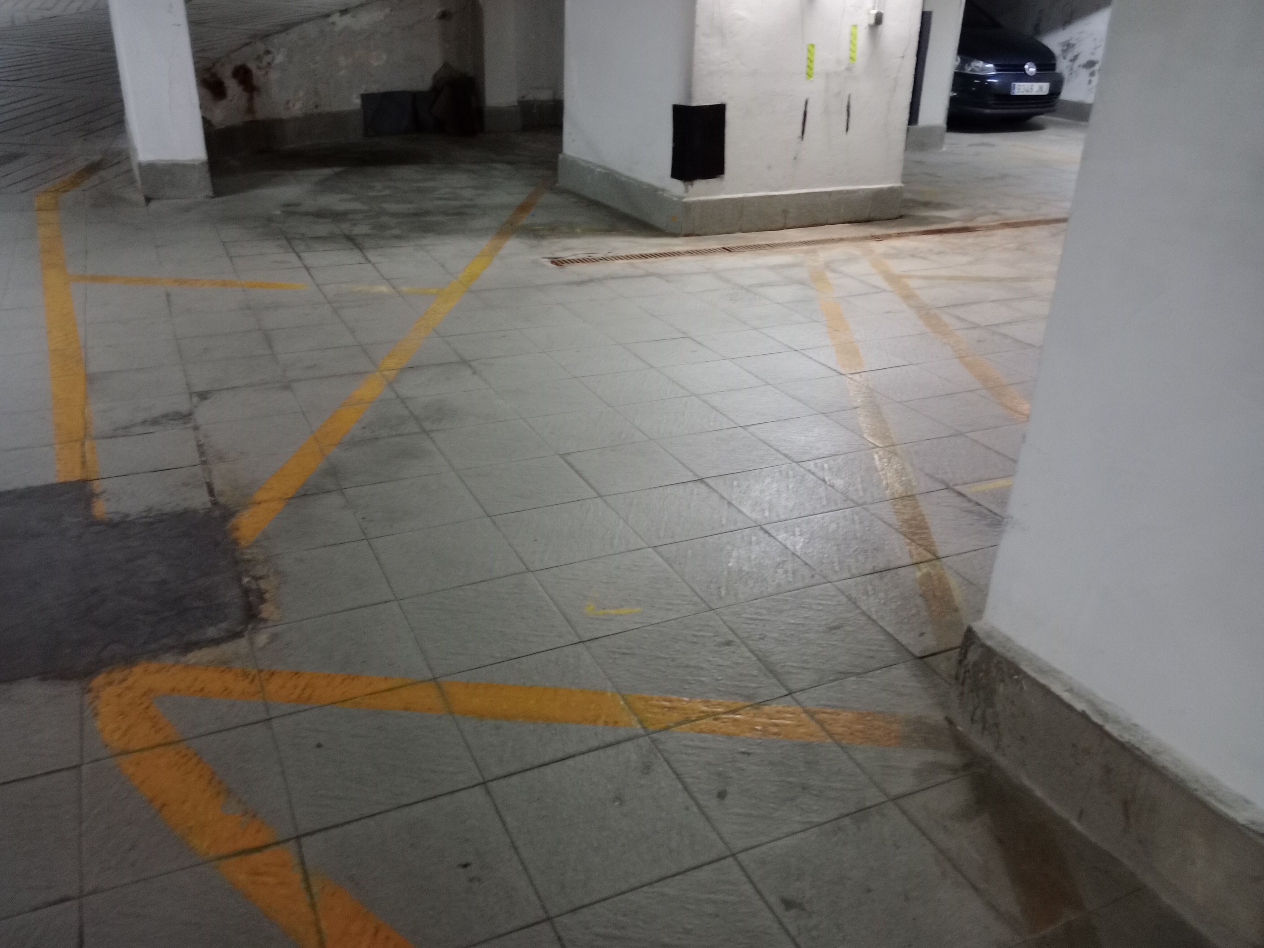 Garage to rent in Arrasate Kalea, Área Romántica