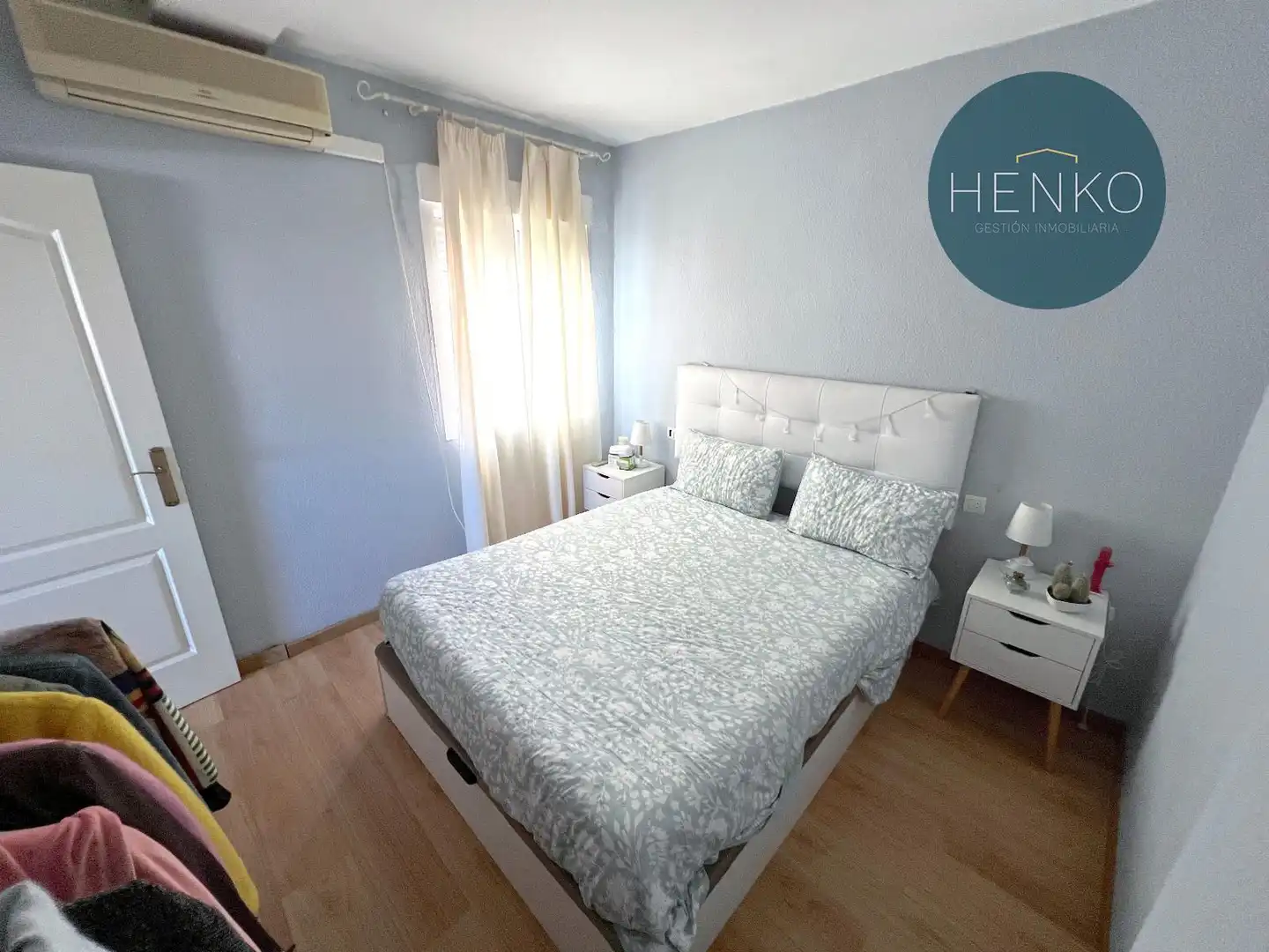 Habitación de Ático en venta en Punta Umbría con Aire acondicionado, Calefacción y Terraza