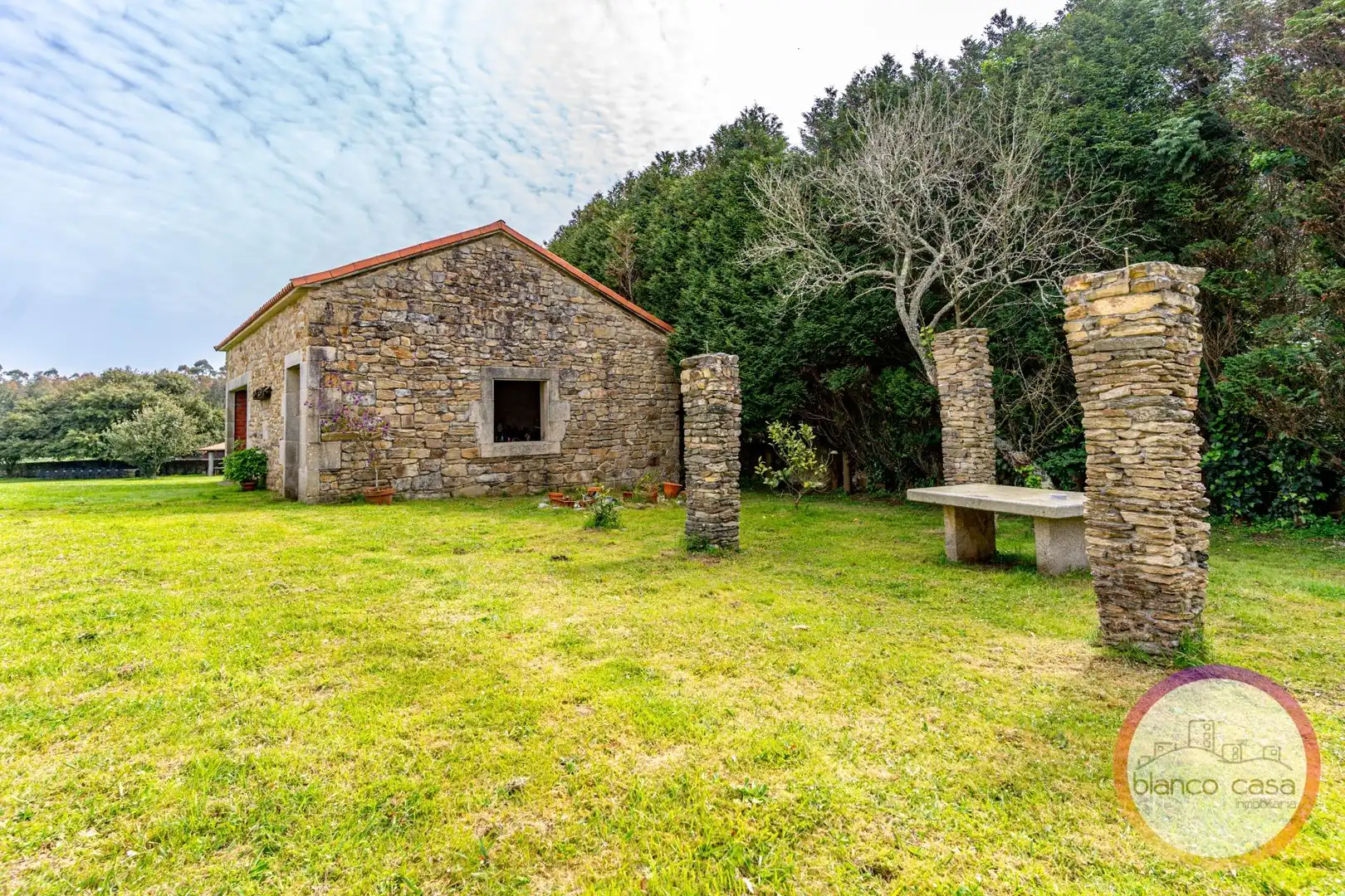 Vista exterior de Casa o chalet en venta en Malpica de Bergantiños con Amueblado y Balcón