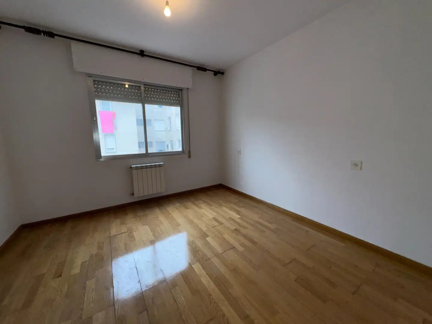 Habitación de Piso en venta en Ponferrada con Calefacción, Parquet y Terraza