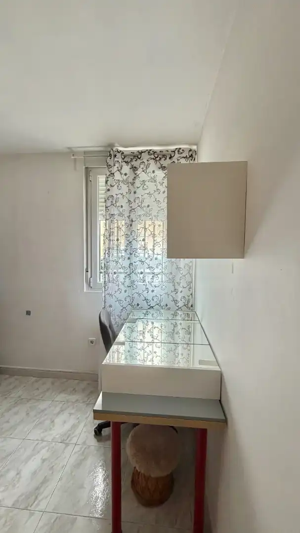 Piso en venta en Madrid con Calefacción, Parquet y Amueblado