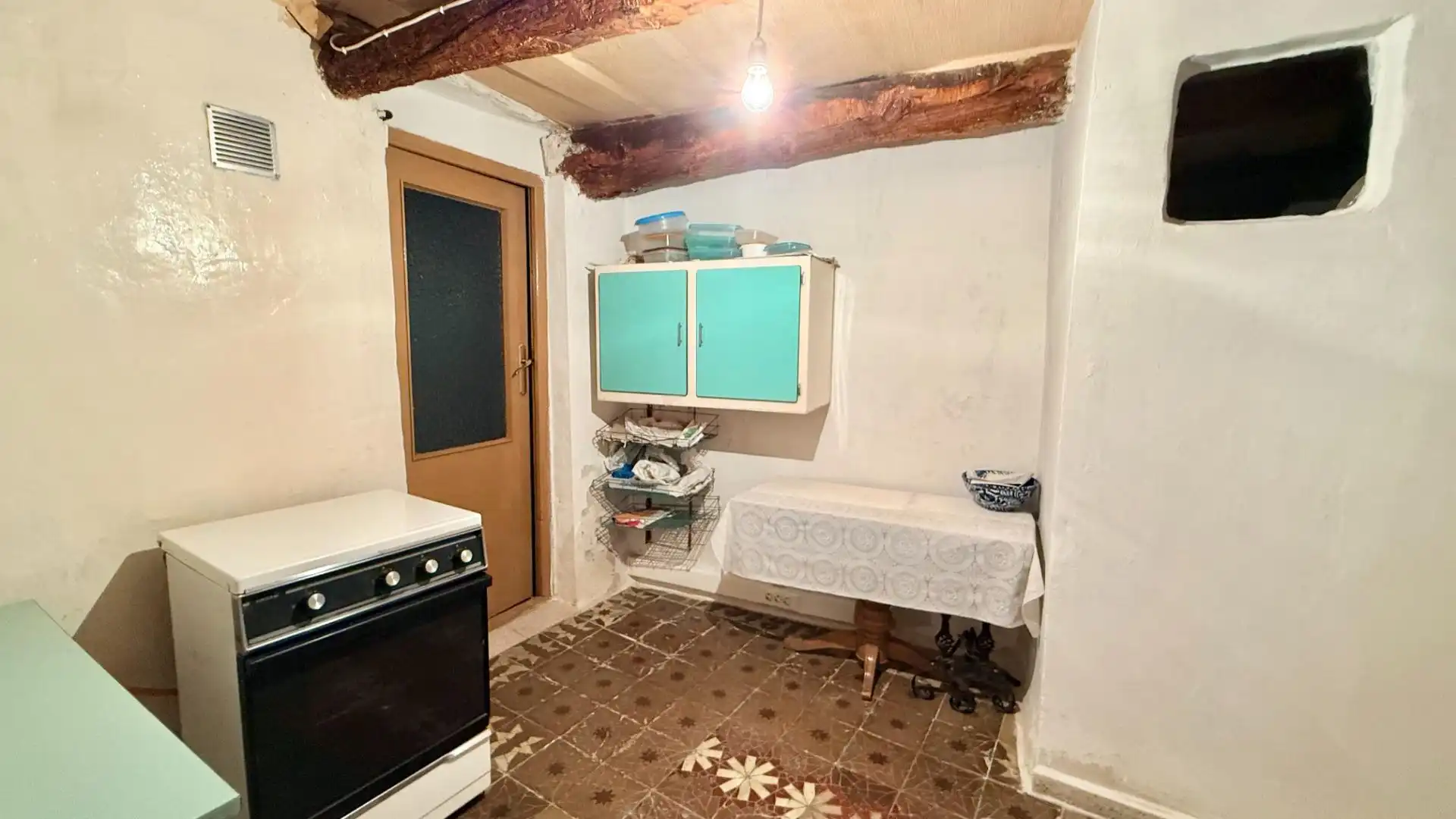 Cocina de Casa o chalet en venta en Fresneda de Cuéllar con Calefacción, Jardín privado y Trastero