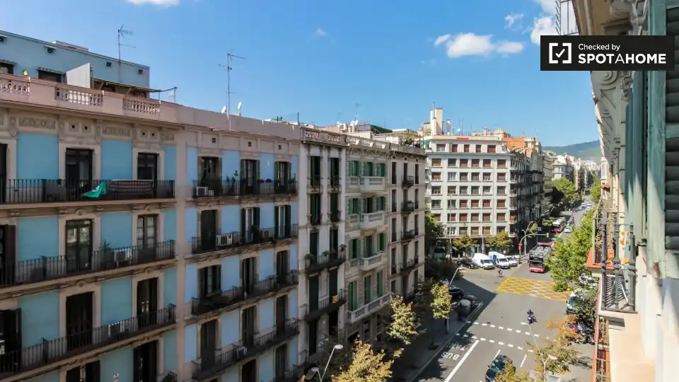 Appartamento con terrazza in affitto a Eixample, imagen 7