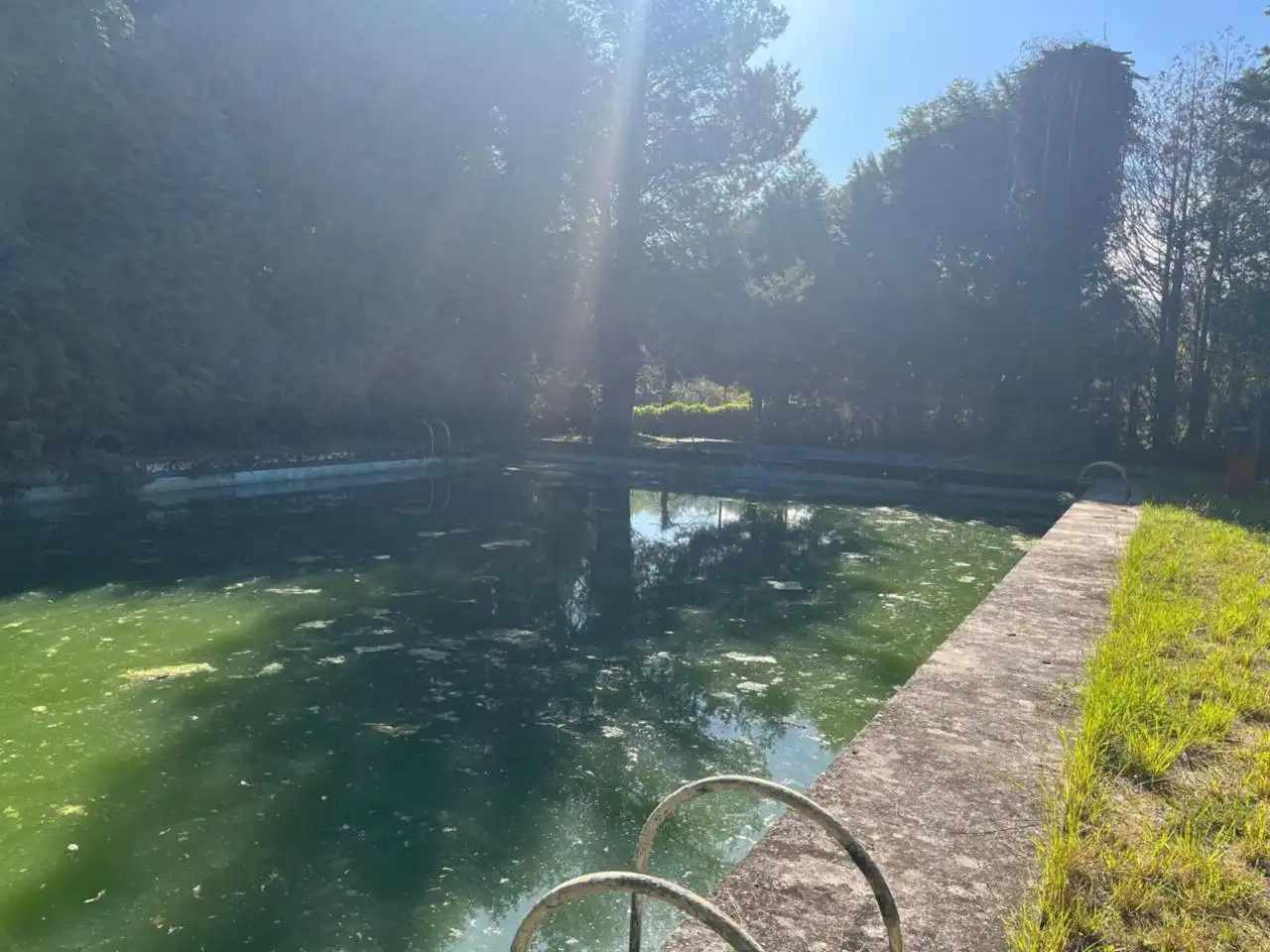 Swimming pool of Houses for sale in Santiago de Compostela   with Heating, Private garden and Parquet flooring
