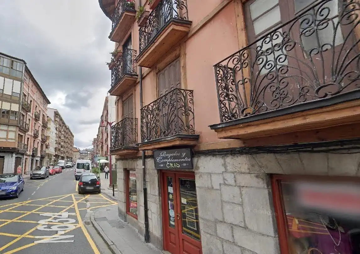Piso en venta en Calle REVELLON, imagen 4