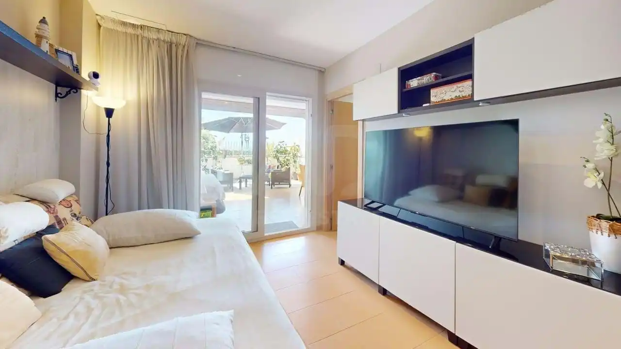 Schlafzimmer von Wohnung zum Verkauf in Canet de Mar mit Klimaanlage, Heizung und Terrasse