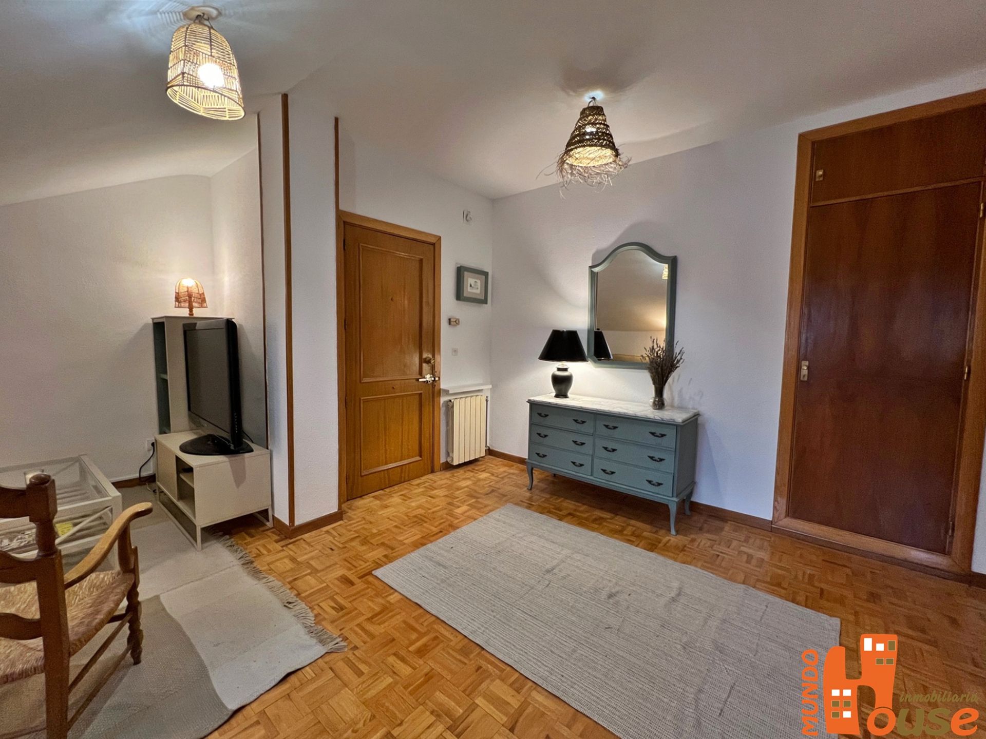 Flat for rent in Calle Calandria