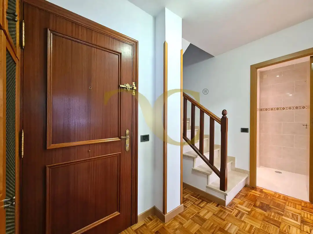 Dúplex en venta en Gijón  con Calefacción