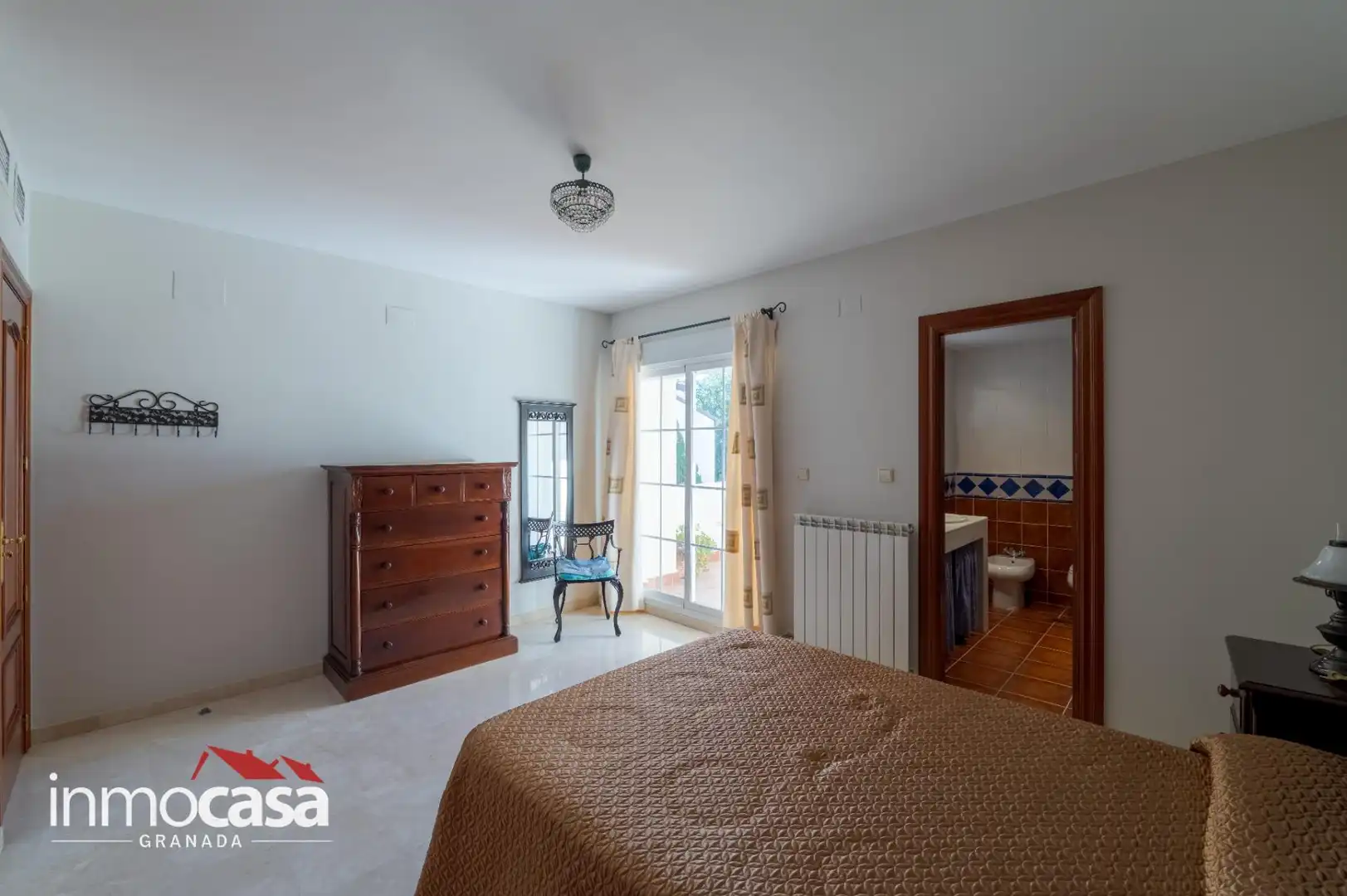 Villa con piscina in vendita a Peligros, imagen 57
