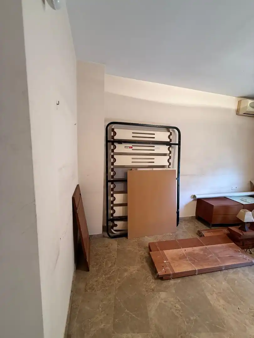 Piso en venta en L'Hospitalet de Llobregat con Balcón