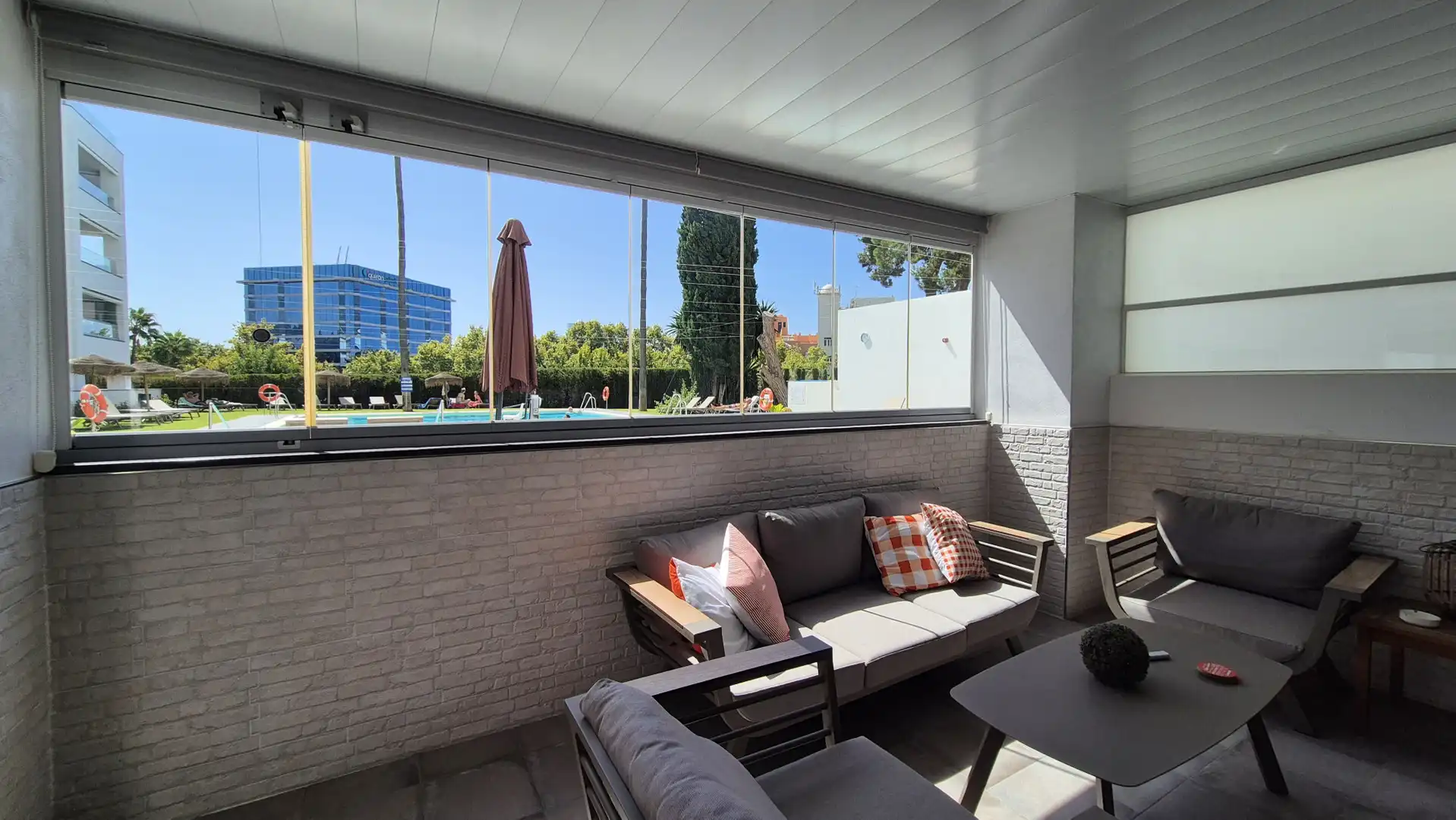 Terrace of Ground floor for rent in Marbella  with Air Conditioner, Terrace and Storage room