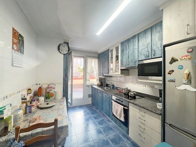 Kitchen of Flat for sale in Santander  with Heating, Parquet flooring and Terrace
