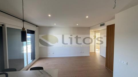 Foto 5 de Piso de alquiler en Calle Angel Ojeda Aviles, Entrenúcleos, Sevilla