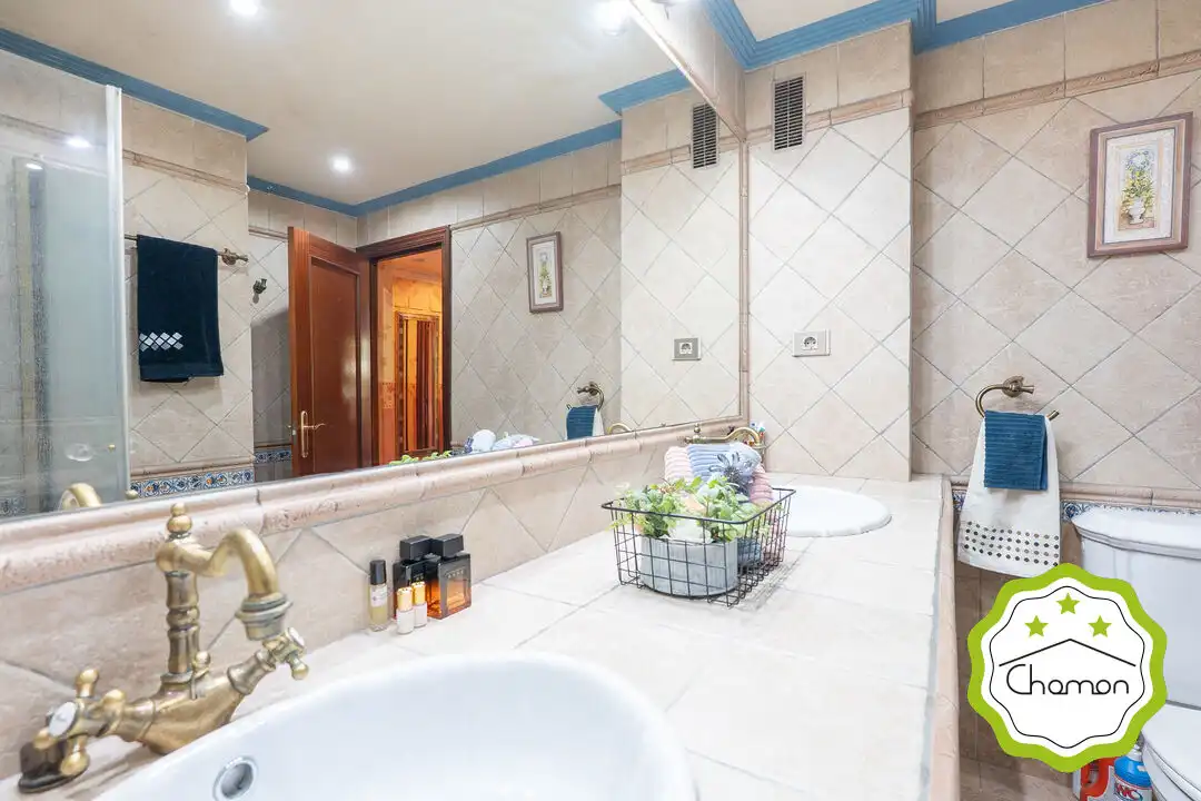 Baño de Casa o chalet en venta en Arrigorriaga con Jardín privado