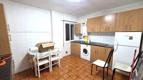 Foto 5 de Piso en venta en Calle María Amigo, Gamonal - San Bruno - G9, Burgos