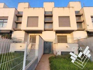 Casa a schiera con piscina in vendita a Calle BLAVET (DEL)